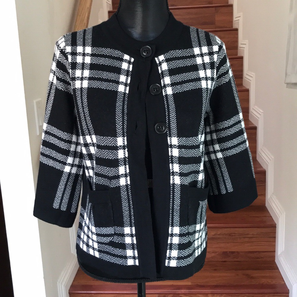 B/W BLOCKS front buttons women jacket